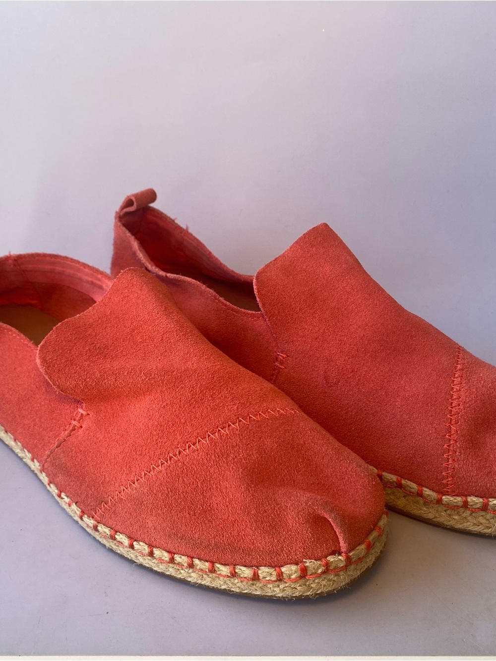 TOMS Coral Suede Slip On Hibiscus Sueded Espadrille Comfort Casual Womens Sz 9.5